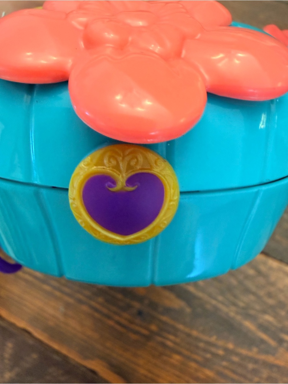 Mattel Polly Pocket Cactus Cowgirl Ranch Compact 2019 GKJ46 Case & Original Doll - Picture 10 of 12